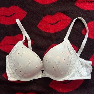 Victoria’s Secret grey silver floral shine lace dream angels push up bra 32B